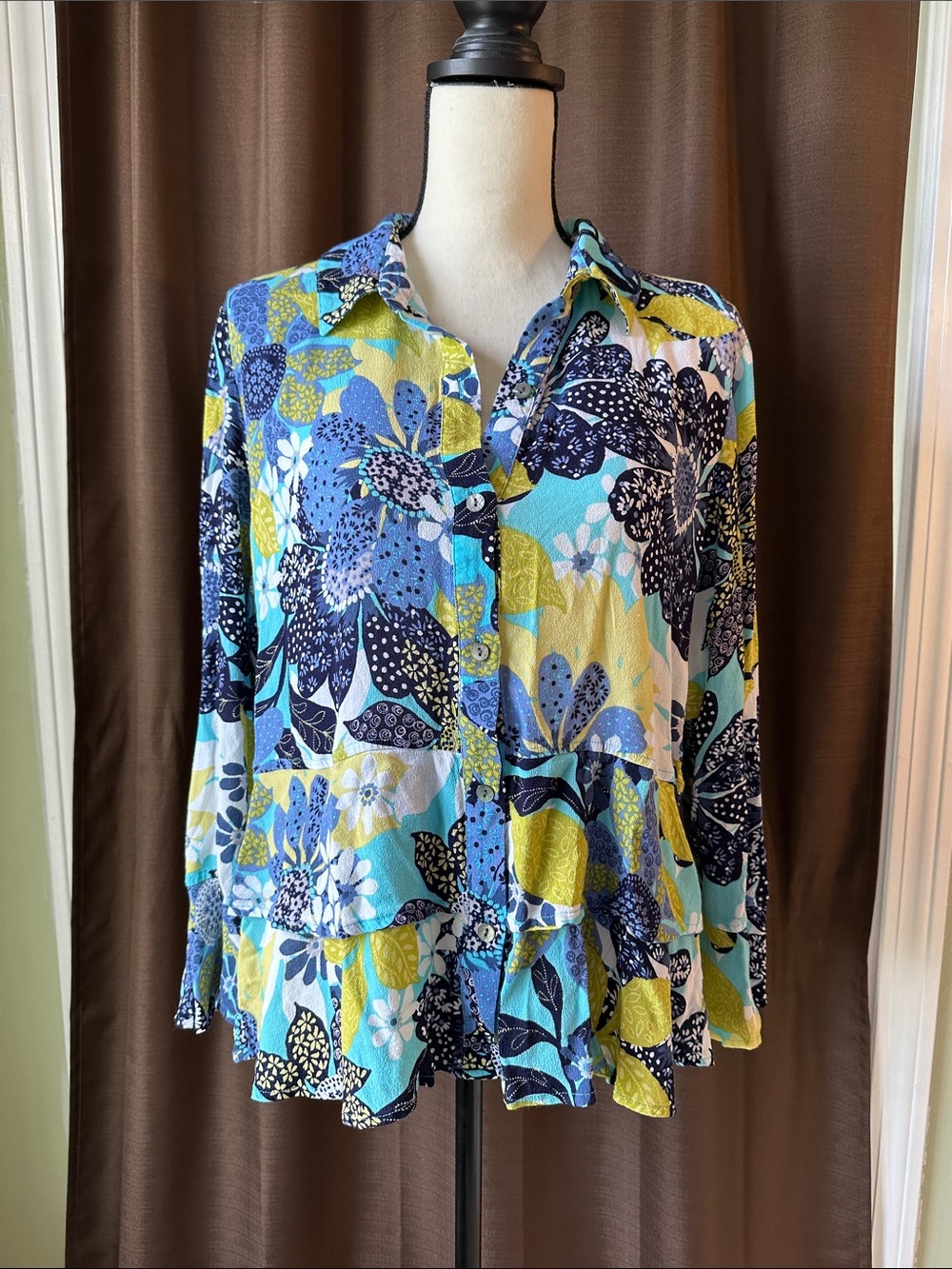 Habitat Floral Blouse Size L